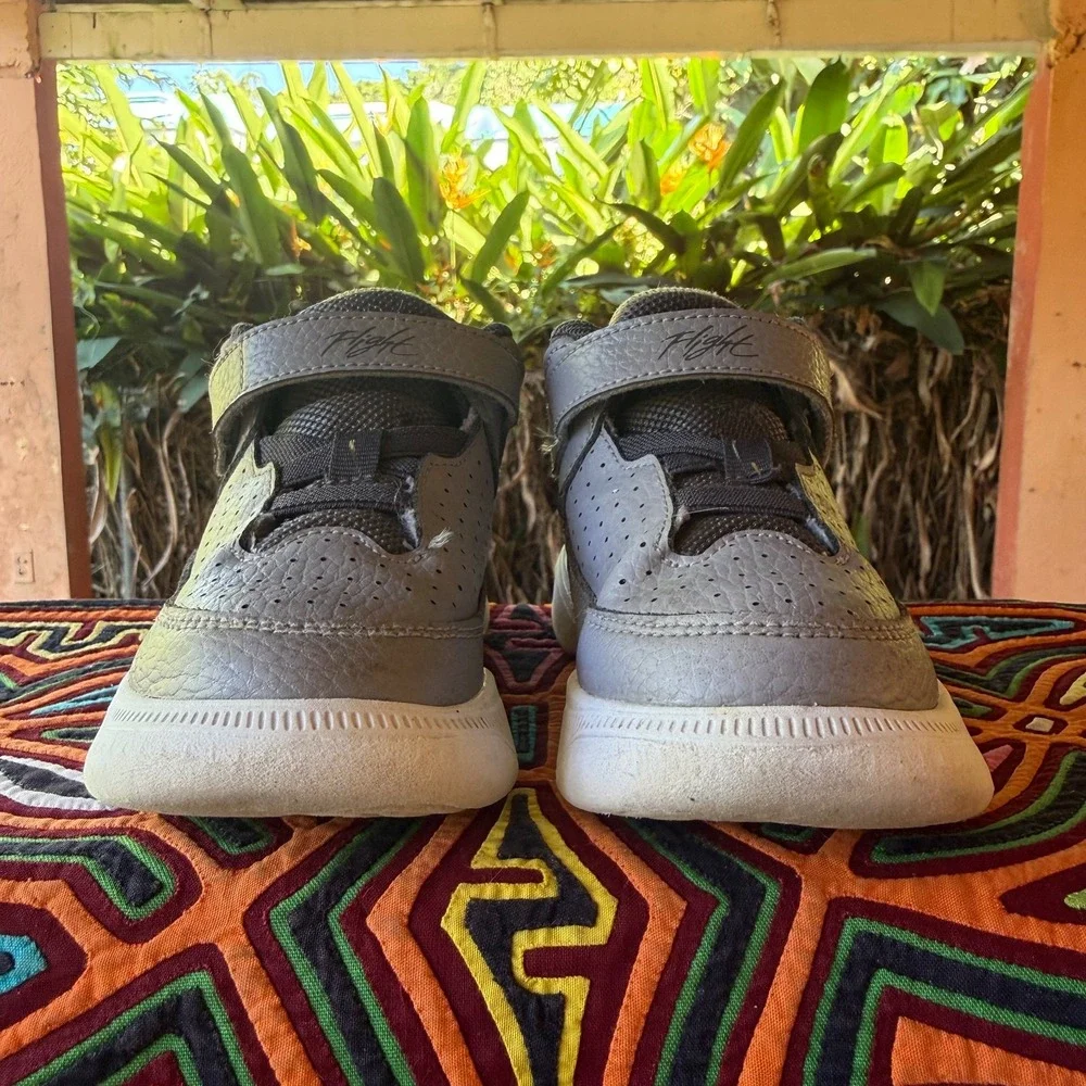 Nike Jordan Stadium 90‎ Toddler 9C DZ4355-007 Grey Black White - Picture 2 of 8